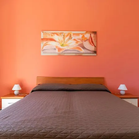 Andromeda By Barbarhouse * Gallipoli